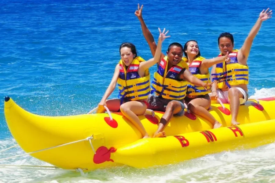 Hour Clear Kayak Photoshoot in Paradise